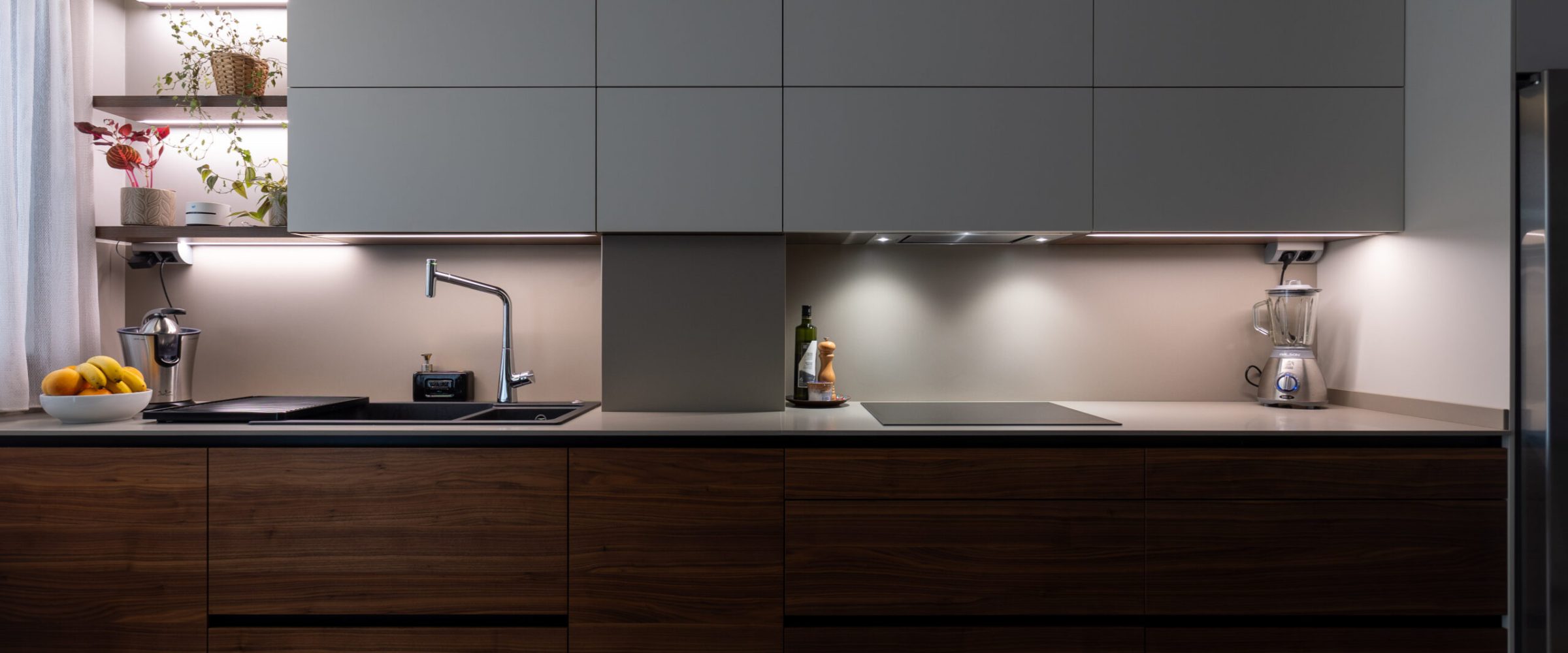 Cocina blanco nogal y grafeno