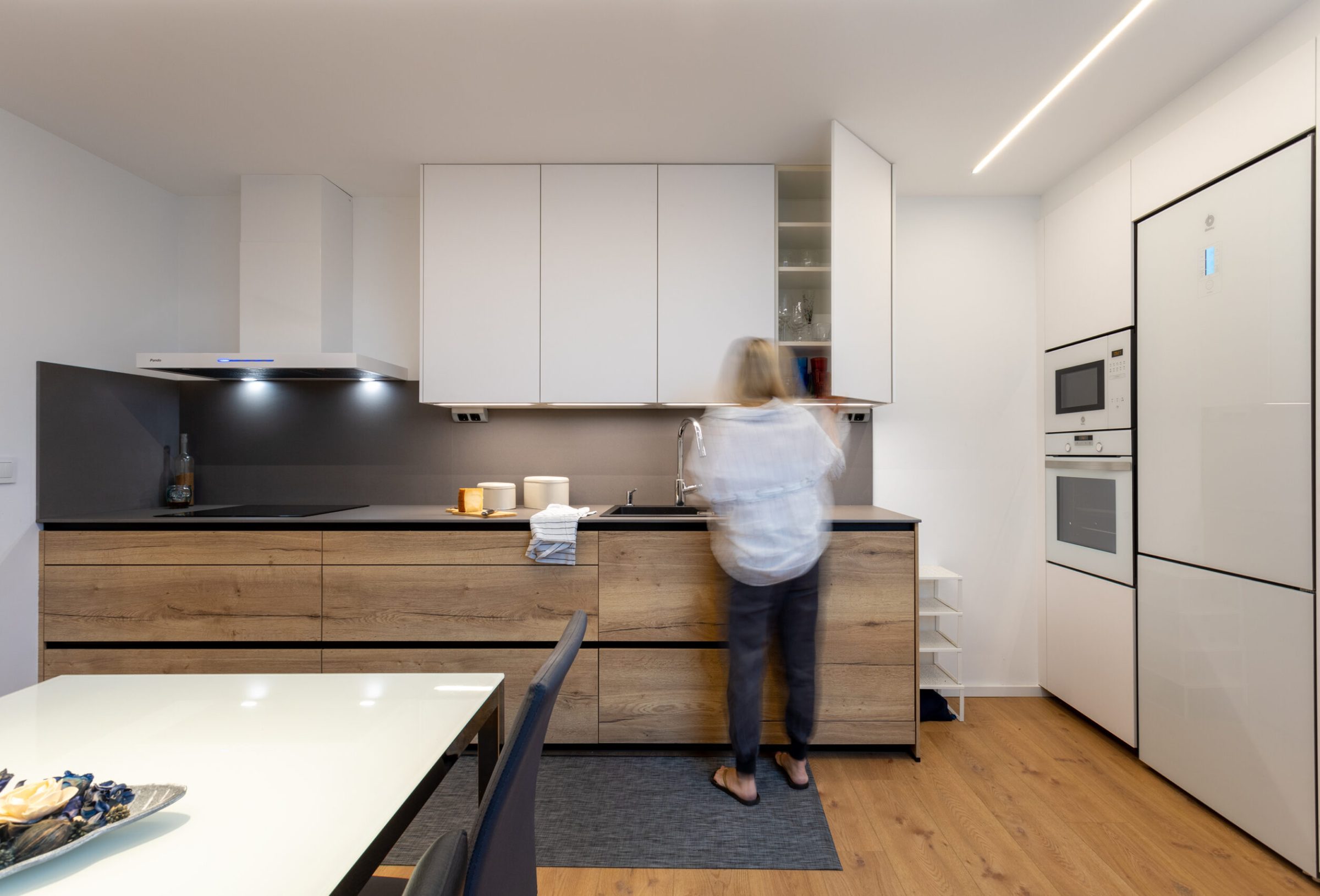 Cocina blanco Innsbruck y roble